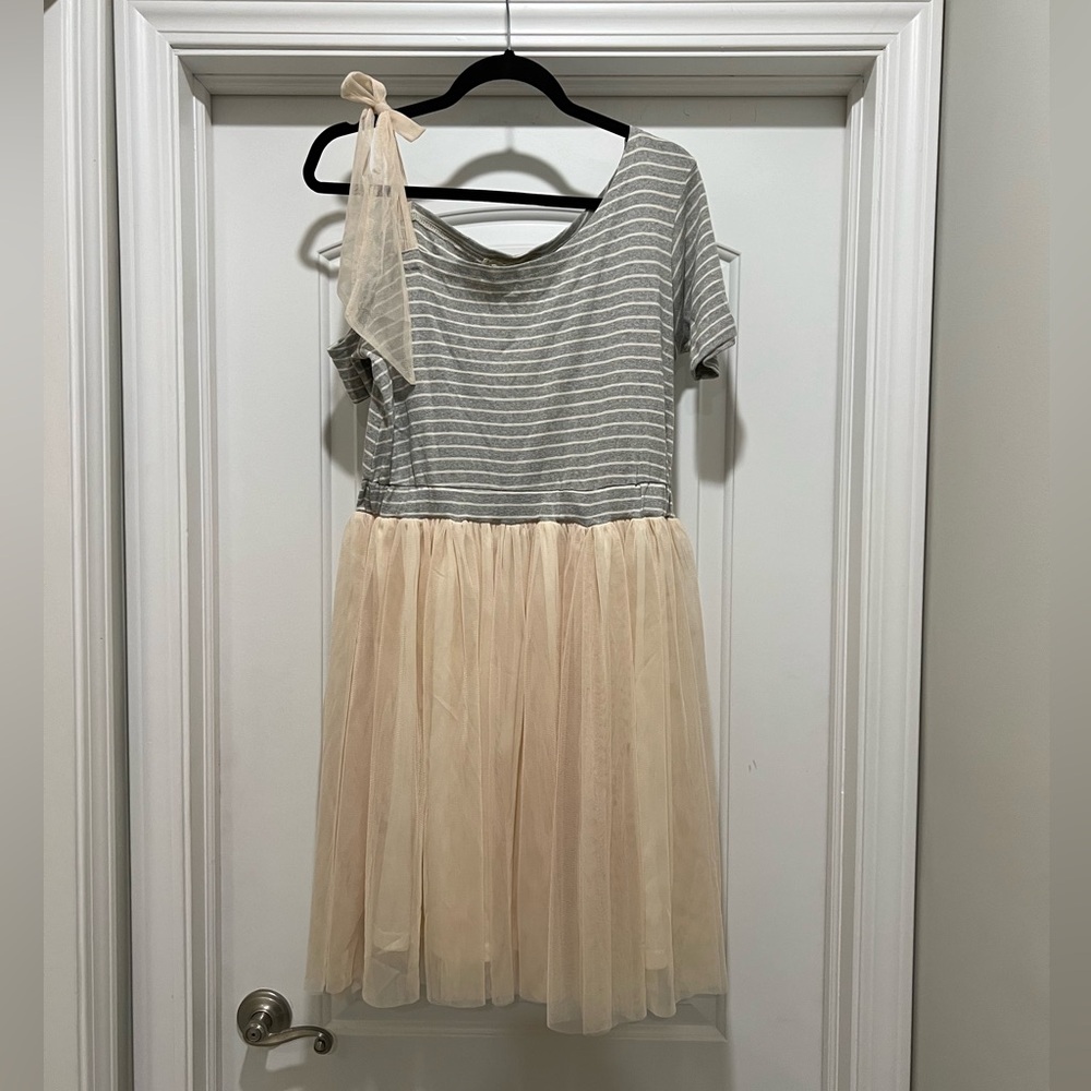 A’Reve One Shoulder Dress with Tulle Skirt - Large